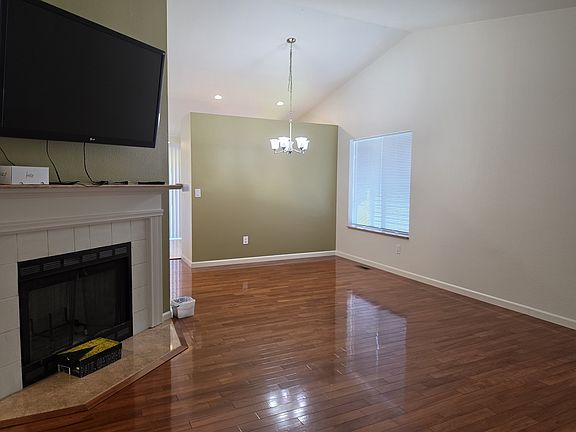 3rd image of 5112 S Garden Loop Rd