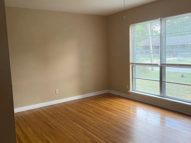 613 Ellen Dr — Photo 11
