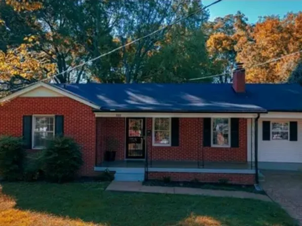 606 S Market St, Paris, TN 38242