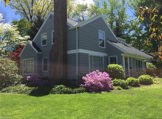 1355 Inglewood Dr, Cleveland Heights, OH 44121