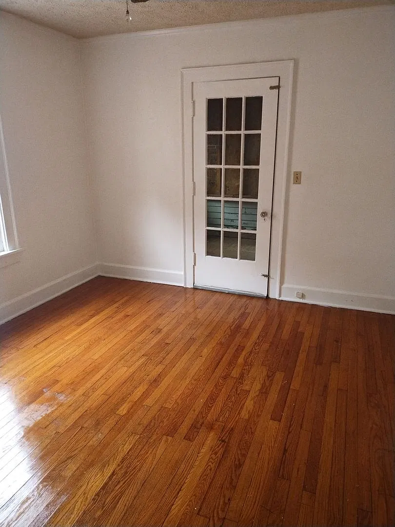 823 Central Ave — Photo 3