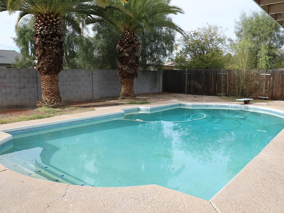 Diving Pool