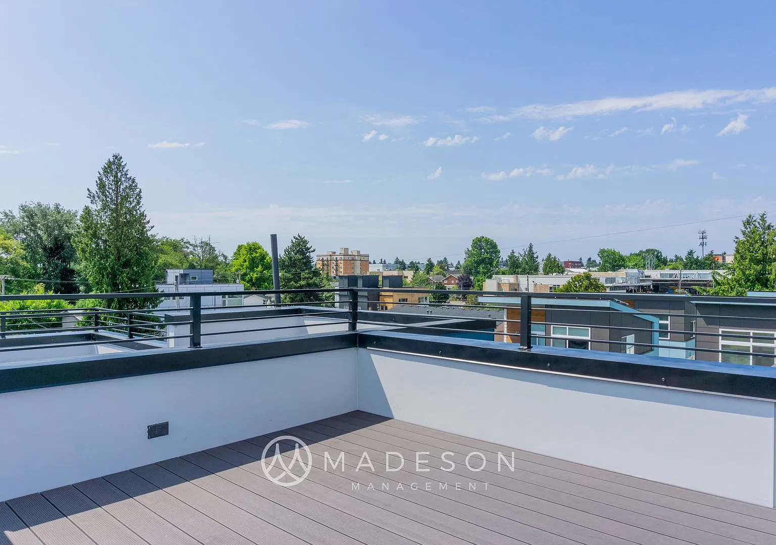 Modern Green Lake Townhome | Rooftop Deck | 3BR + Office — Photo 4