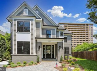 4811 Leland St, Chevy Chase, MD 20815