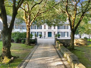 365 Riverbank Rd, Stamford, CT 06903