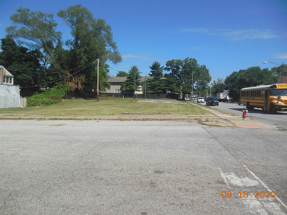 1st image of 1033 Madison St