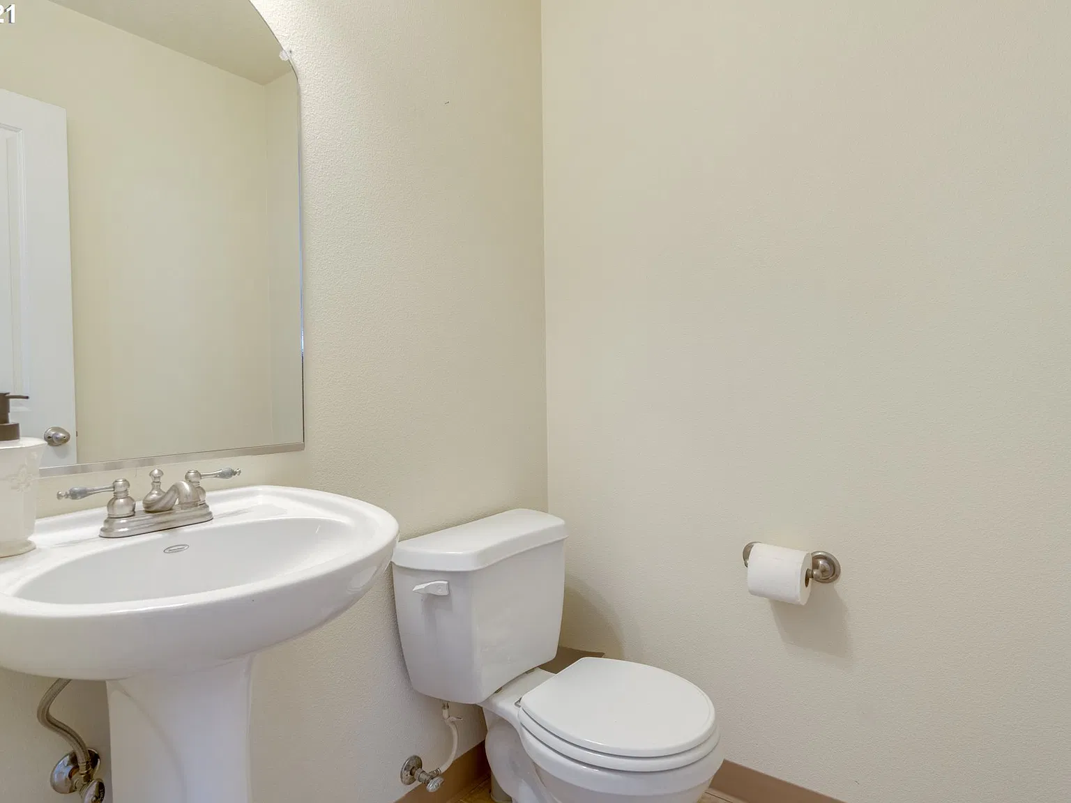 2 bed, 1333 sqft, $2,250 — Photo 3
