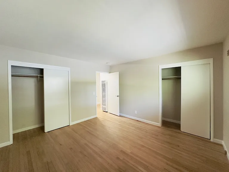 1311 Mills St — Photo 10