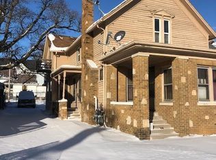 504 N Memorial Dr, Racine, WI 53404