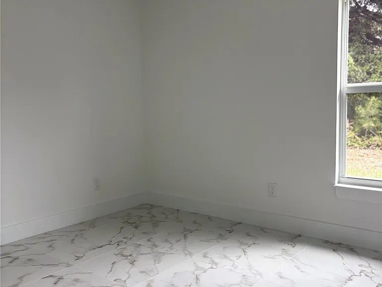 709 Ledge St — Photo 14