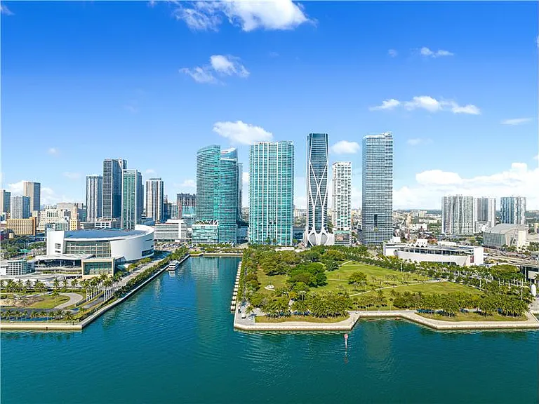 900 Biscayne Blvd #3109 — Photo 39