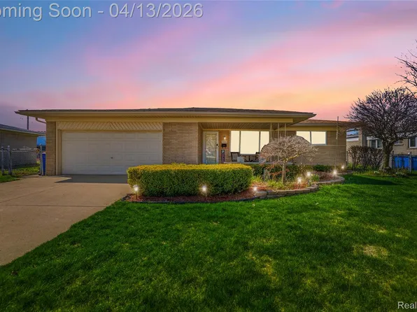 31541 Carion Dr, Warren, MI 48092