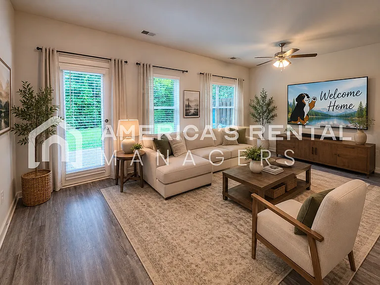680 The Heights Ln — Photo 4