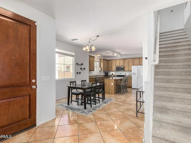 10056 E Isleta Ave — Photo 4