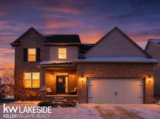 71553 Julius Dr, Romeo, MI 48065