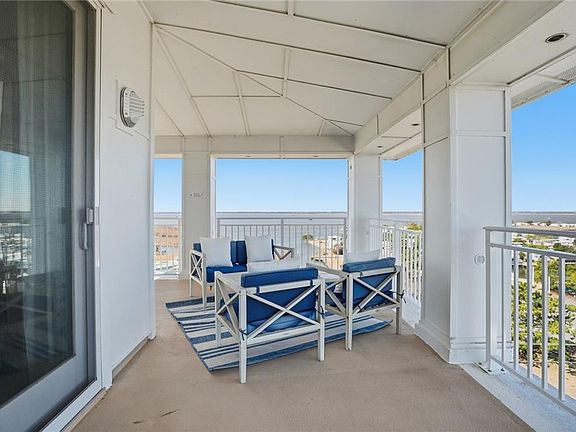 3rd image of 3700 Sandpiper Rd APT 417