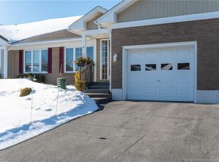 8 Abbie Pl, Saint John, NB E2M5T3