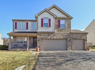2208 Grand Pointe Trl, Aurora, IL 60503