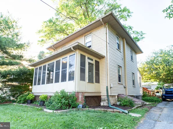 105 Pine St, Cleona, PA 17042