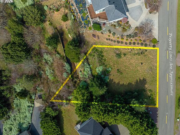 2nd image of 98010 Crown Terrace Rd #1