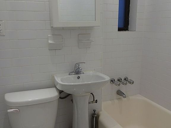 5th image of 417 E 72nd St #3I