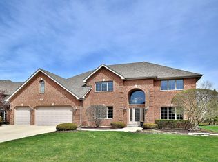 347 Mayo Ln, Bloomingdale, IL 60108