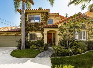 1672 Tustin Ave, Costa Mesa, CA 92627