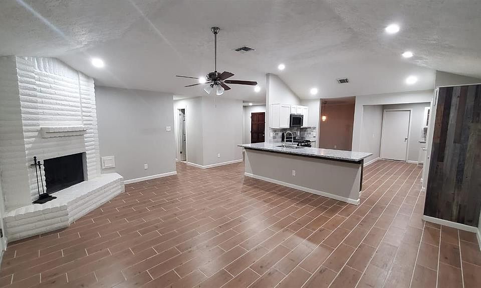 1st image of 7710 Candela Ct