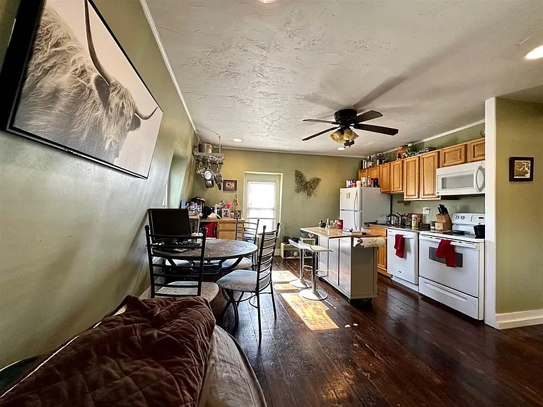 147 Highland Ave #1 — Photo 13
