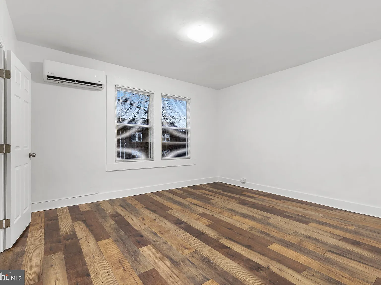 1 bed, 1.0 bath, 650 sqft, $2,000 — Photo 1