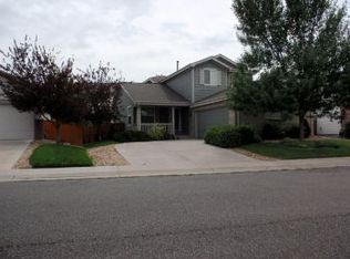 18437 E Amherst Dr, Aurora, CO 80013