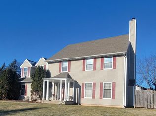 1117 Gay Dr, Neenah, WI 54956