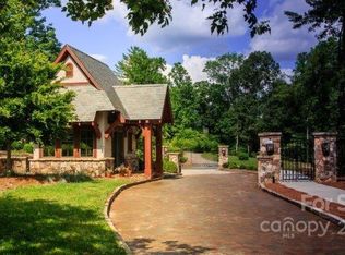 23 Versailles Lane Chase #12-3B, Asheville, NC 28804