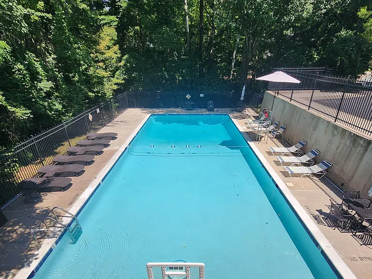 3615 Devilwood Ct — Photo 42
