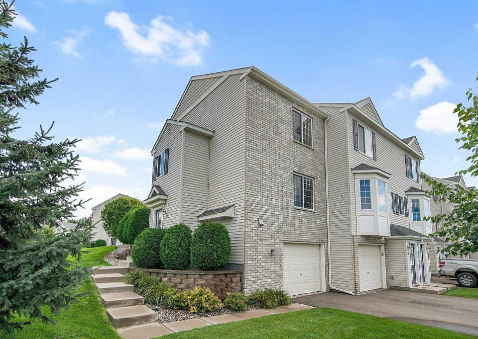 1st image of 4948 Evergreen Dr N Unit 1