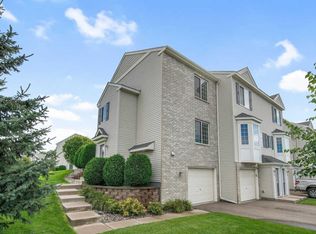 4948 Evergreen Dr N UNIT 1, Hugo, MN 55038