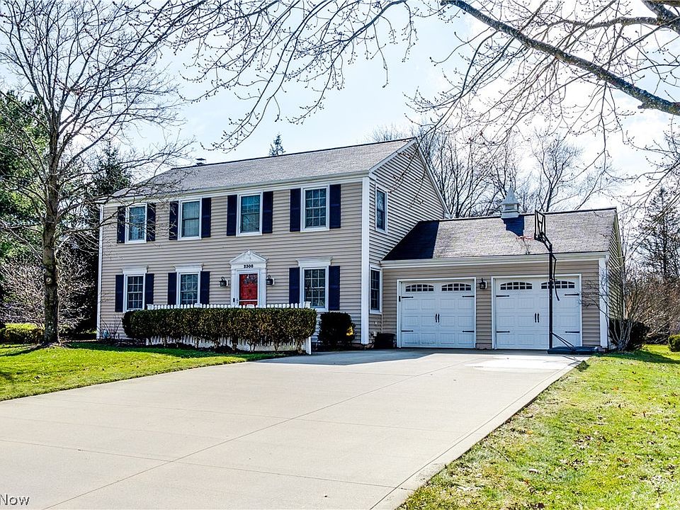 1st image of 2308 Glenn Echo Dr