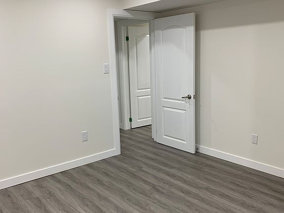 5th image of 29 Vinod Rd #Basement