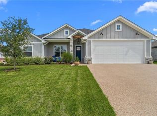 10448 Fallen Leaf Dr, Waco, TX 76712