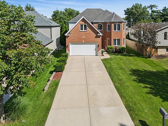 3rd image of 583 W Fay Ave