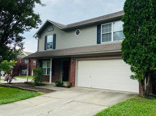 1121 Rolfe Ln, Lexington, KY 40513