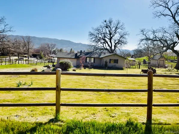 24101 Martingale Way, Tehachapi, CA 93561