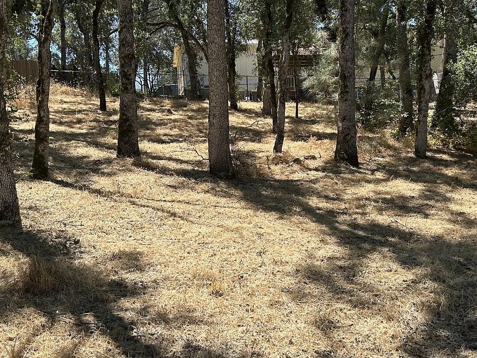 2nd image of 15583 33rd Ave