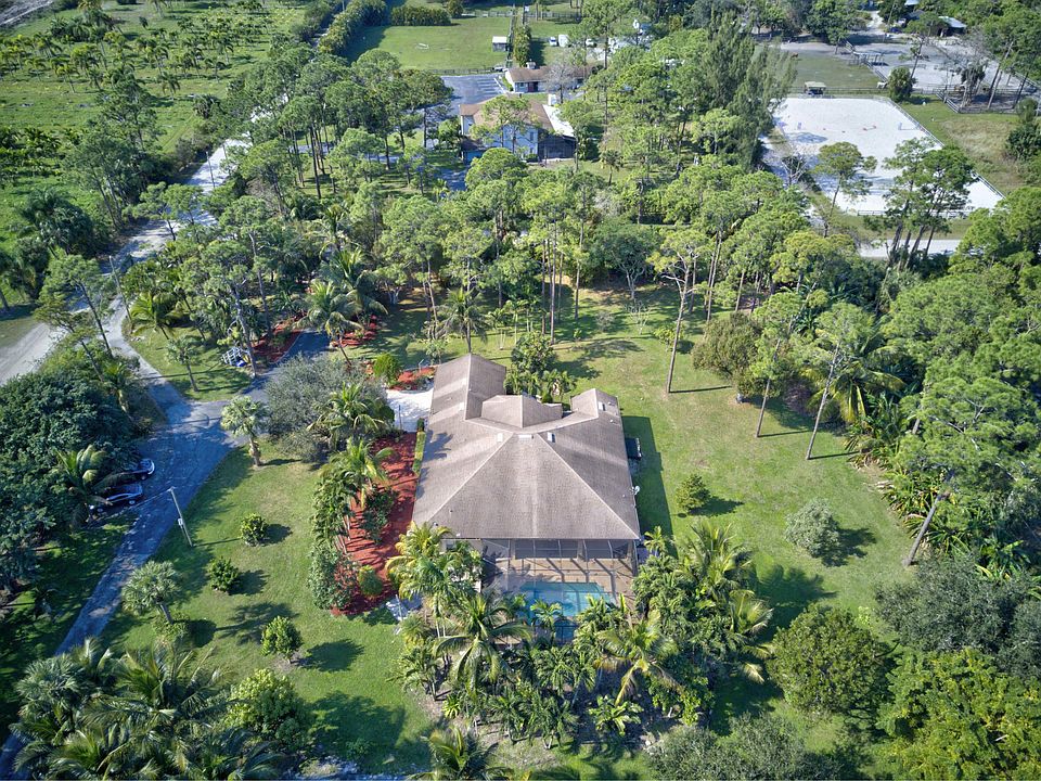 1st image of 6794 Park Ln E