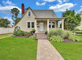 475 Ashland Avenue, North Baldwin, NY 11510
