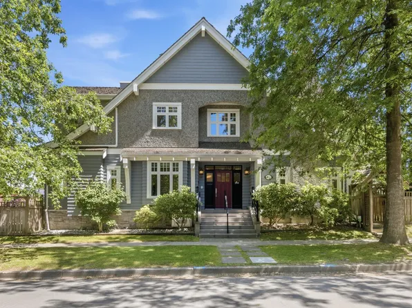 4188 Balaclava St, Vancouver, BC V6L 2T1