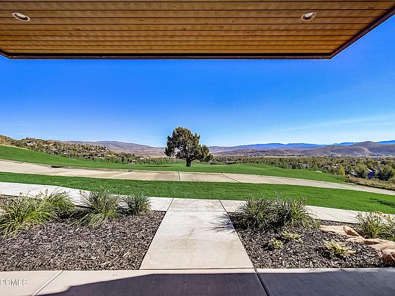 2nd image of 4285 Willow Draw Rd #703