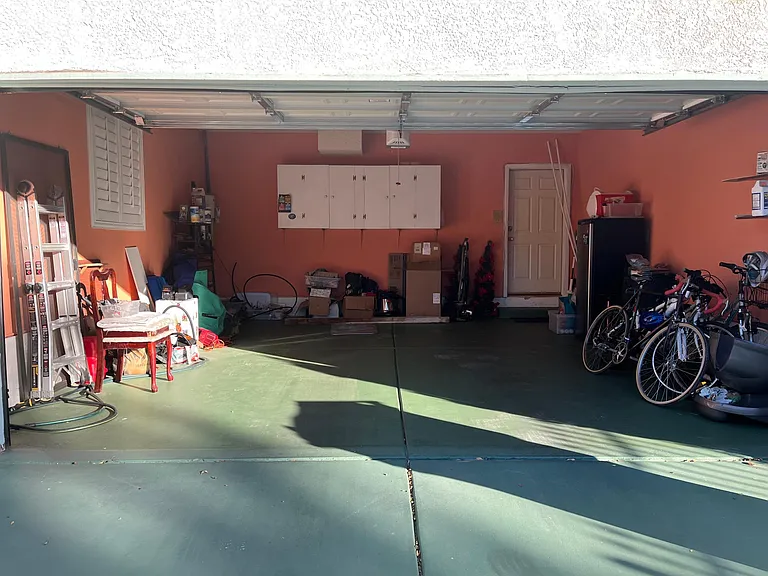 W Mesa Vista Ave — Photo 31
