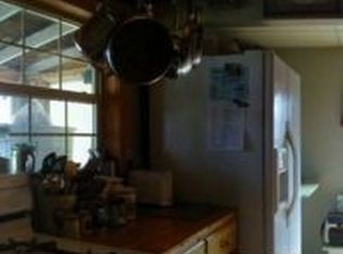 10711 Saint Charles Rd, Sumner, MI 48889