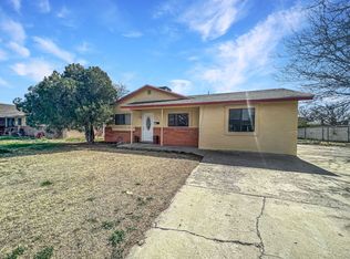 1103 W Iron Ave, Hobbs, NM 88240